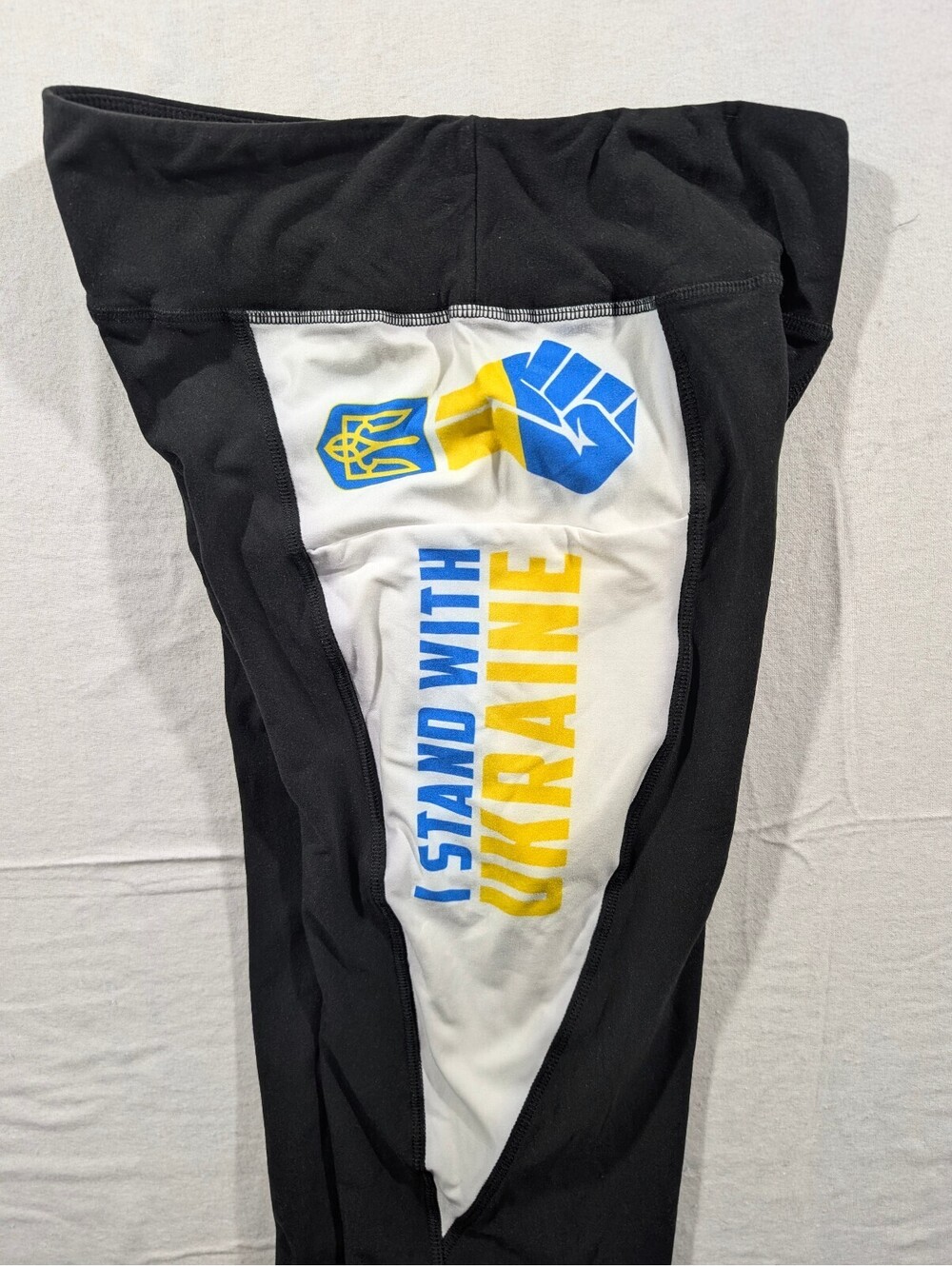 NWT, Barker Basic, Leggin I Stand with UKRAINE, Black, Size OS